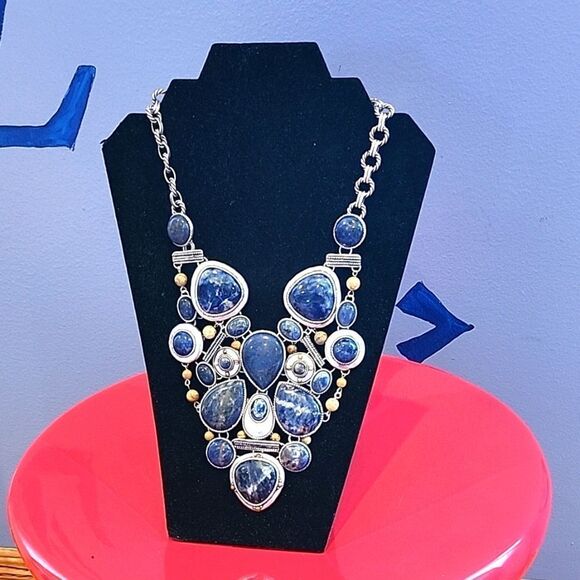 Elegant Blue and Silver Statement Necklace - Picture 2 of 6
